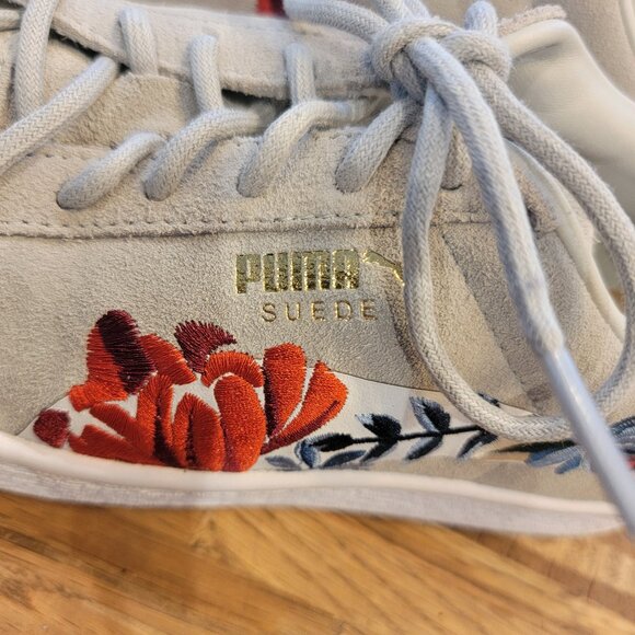 NWOT PUMA Suede Hyper Embelished Womens in Glacier Grey White - Picture 7 of 14